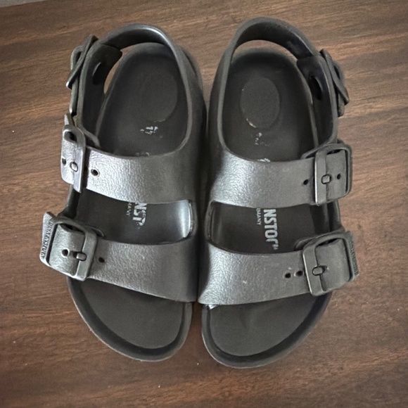 Birkenstock Black Rubber Kids Sandals 2 Straps Size 27 (youth 9-9.5) - Picture 3 of 10